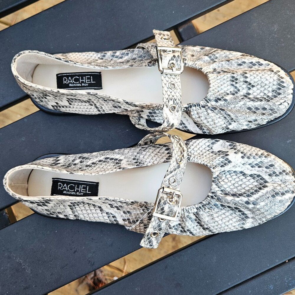 RACHEL Rachel Roy Snake Print Mary Jane Flats NWOT Sz 7.5M